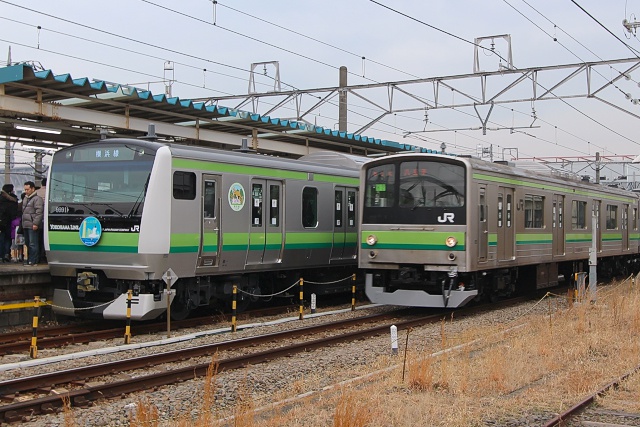 横浜線 E233系6000番台 205系
